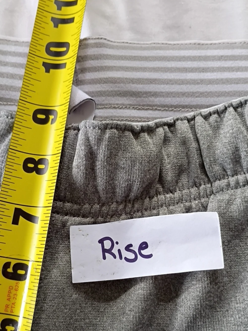 EUC Nike Gray Side Zip Sweatpants Mens Size Medium Athleisure Lounge Athletic